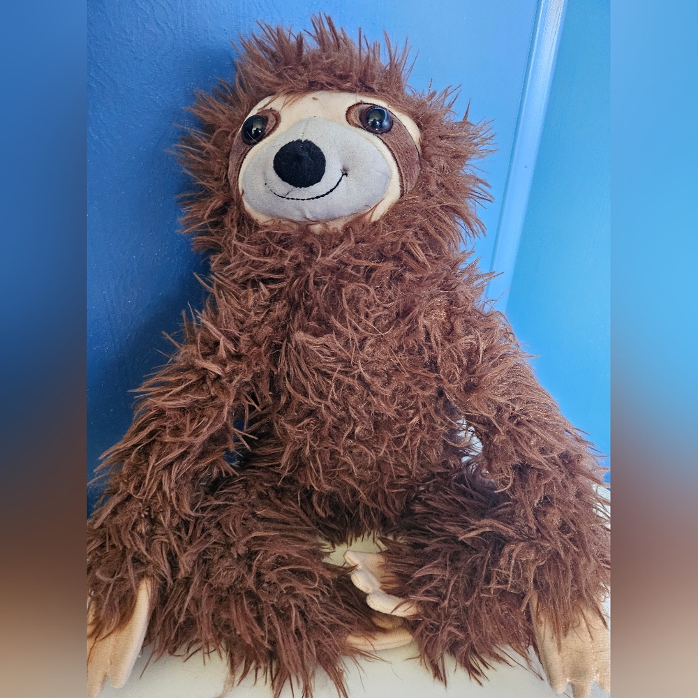 Sloth stuffed animal
